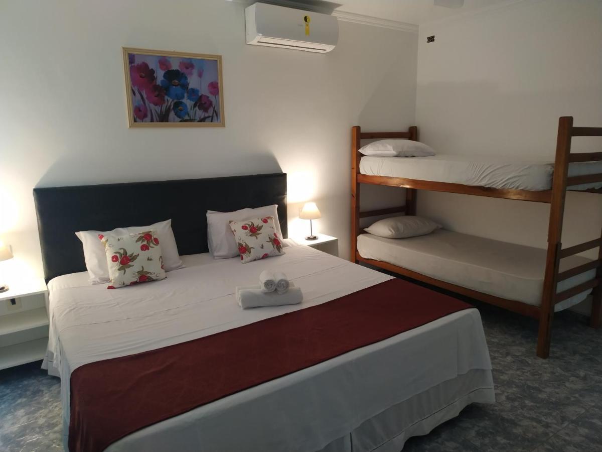 Pousada Elegance Beira Mar Itanhaem Exterior photo