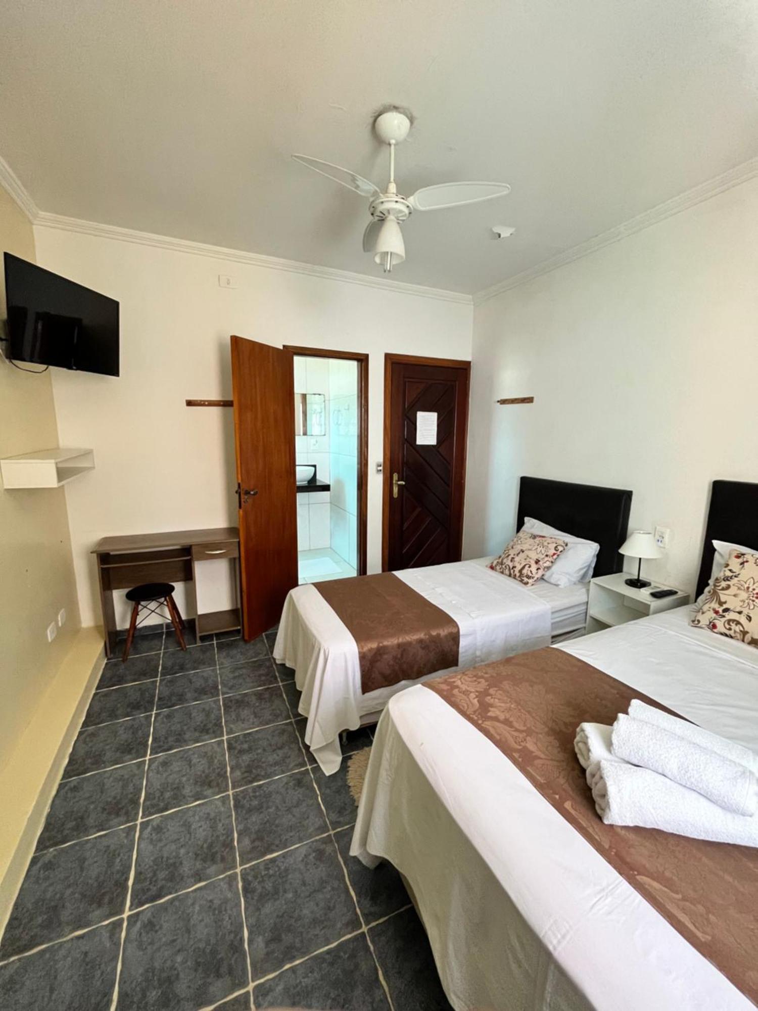 Pousada Elegance Beira Mar Itanhaem Exterior photo